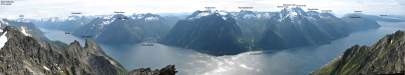 Panorama mot Hjørundfjorden
